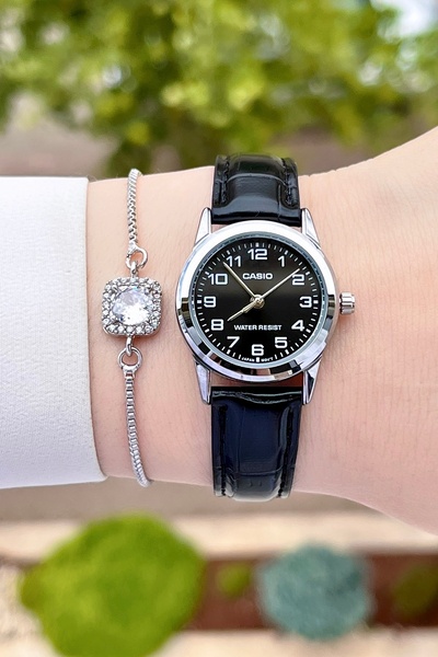 Casio Case Metalic Cord Black Color Women's Wristwatch