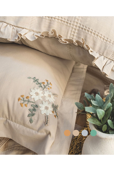 did homeware طقم مفرش سرير بيج مطرز بالزهور