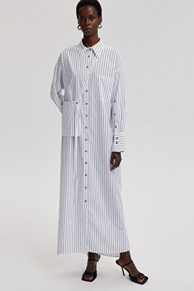 Touché Privé فستان مخطط بأزرار