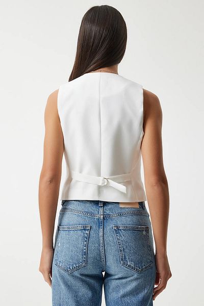 LE CARAMBOLE Women's White Body-Fitting Short Woven Vest