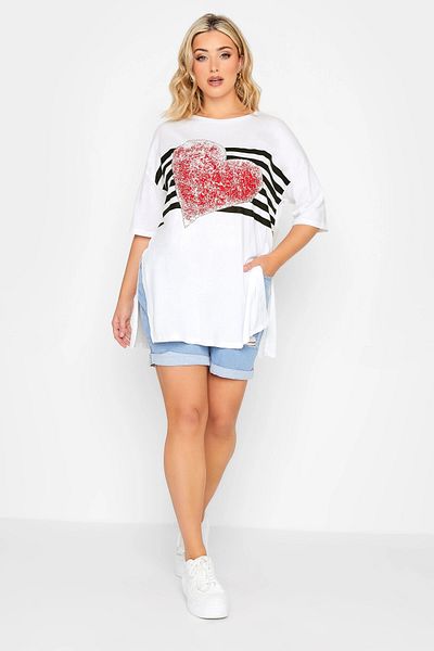 Stil Diva Large Size Heart Printed Half Sleeve Crew Neck T-Shirt with Side Slit Detail 320964