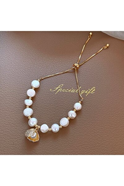 Tesbihane سوار نسائي من حجر السيلينيت الطبيعي باللون الذهبي بتصميم المحار مع اللؤلؤ