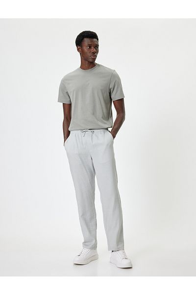 Koton Basic-Kurzarm-T-Shirt aus Baumwolle mit Rundhalsausschnitt
