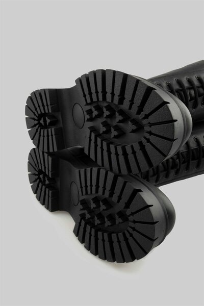 sovrana Genuine Leather Lace-Up Long Boots Black