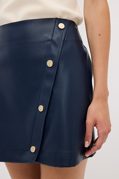 adL Snap Detailed Skirt