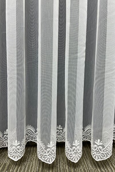 Cortibo 2.5 Medium Pleated Tulle Curtain with Bergama Skirt Pattern