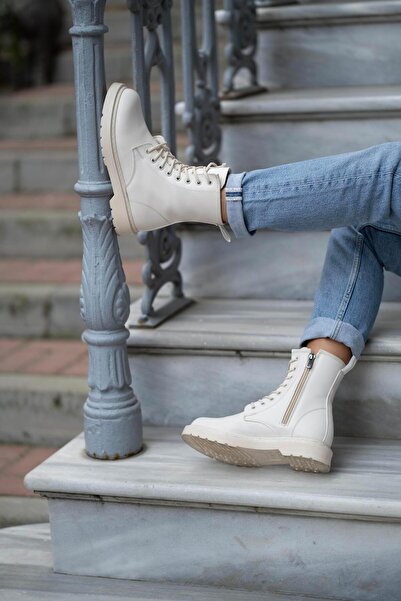 sovrana Bağcık Detaylı Postal Bej