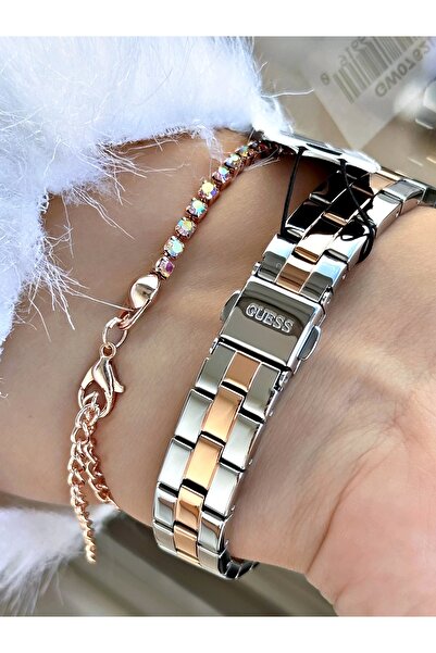 Guess Gugw0762L4 Women's Wristwatch