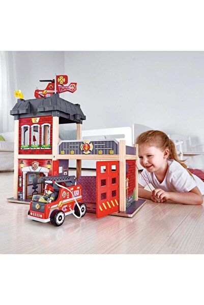 Hape Oyuncak Şehir İtfaiye İstasyonu