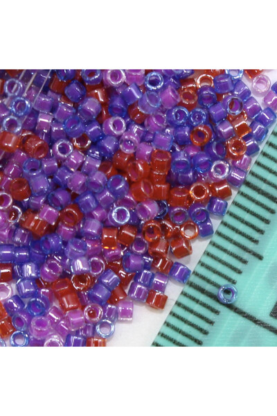 Miyuki Perla Delica 11-00 1.6 mm 3 gr Br: 232