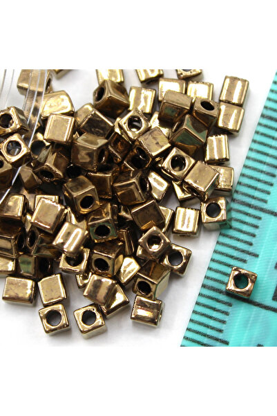 Miyuki Kvadratna perla 3 mm Br: 20