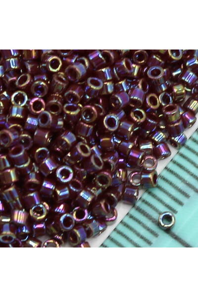 Miyuki Perla Delica 11-00 1.6 mm 3 gr Br: 274