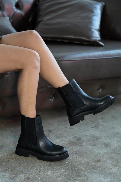 sovrana Rubber Detailed Genuine Leather Boots Black