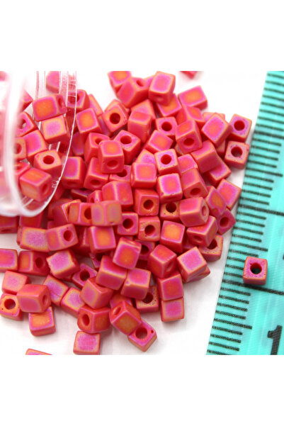 Miyuki Kvadratna perla 3 mm Br: 33