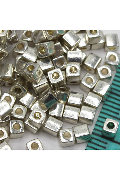 Miyuki Квадратна перла 3 мм № 26