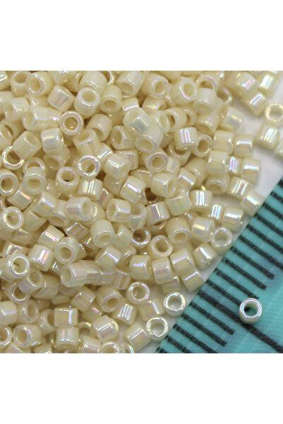 Miyuki Perla Delica 11-00 1,6 mm 3 gr Br: 113