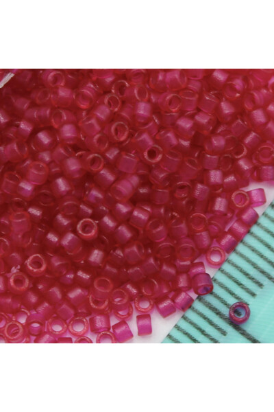 Miyuki Perla Delica 11-00 1,6 mm 3 gr Br: 215