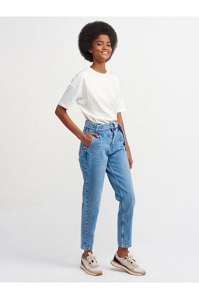 Dilvin Model 3683 Tricou de bază Ecru cu decolteu