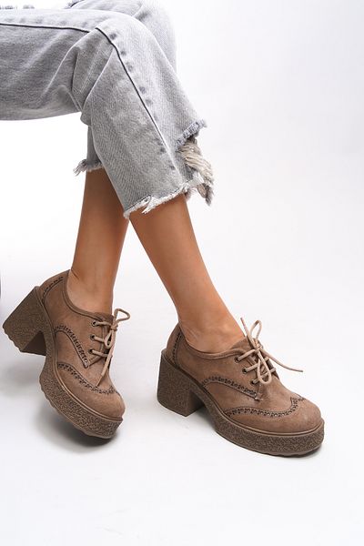 Riccon Ghinziss Damen-Loafer aus Nerz-Wildleder – Heels und Schnürsenkel 00121570