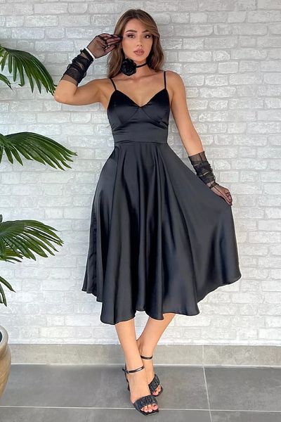 GÜLSELİ Μαύρο βραδινό φόρεμα με ρυθμιζόμενο σχοινί με ροζ φιγούρα σατέν