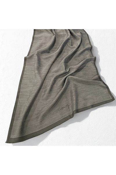 LA BOUTIQUE Solid Color Silk Shal - V108