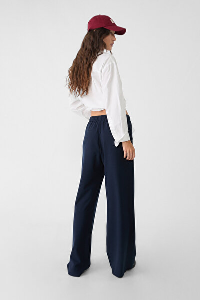 Stradivarius Uzun dökümlü şık pantolon