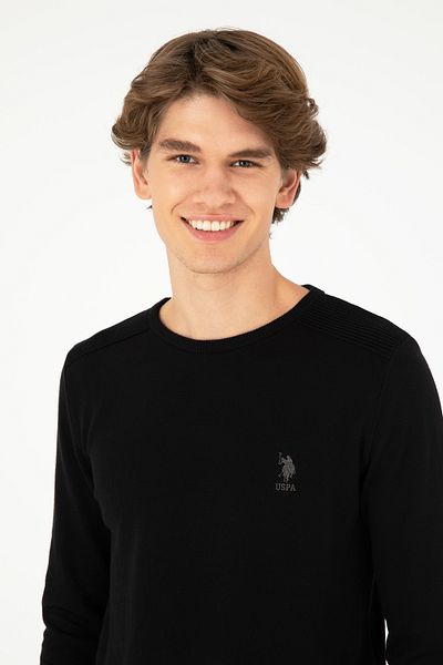 U.S. Polo Assn. Pulover de bază negru cu gât crew slim fit pentru bărbați 50288888 -vr046