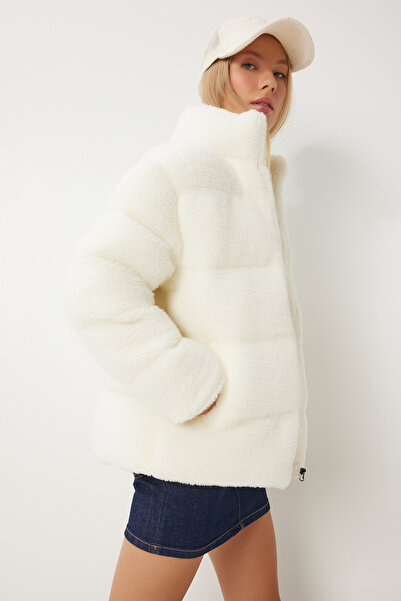 Happiness İstanbul Dámská bunda Ecru Stand Collar Plush Puffer Jacket Qa00002
