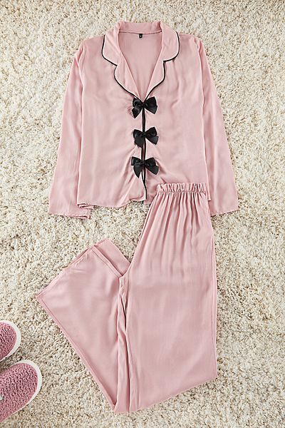 Trendyol Collection Viskózový pyžamový set - pudrová stuha, mašlička a detail lemovky Thmaw25Pt00032