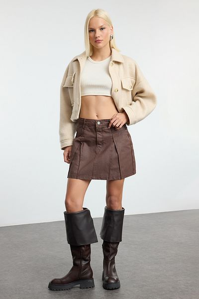 Trendyol Collection Μίνι τζιν φούστα σκέιτερ - Καφέ, δερμάτινη επικάλυψη και πλισέ με κερί TWOAW25ET00127