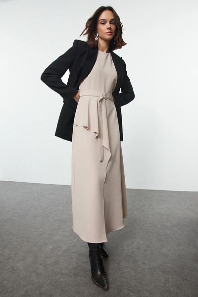 Trendyol Modest Μπεζ υφαντό φόρεμα Gilet - Αμάνικο με ζώνη και λεπτομέρεια μπροστά TCTAW25EB00088