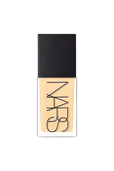 Nars Moisturizing Foundation That Hides Spots and Imperfections on the Skin - Gobi (30 ml) Passi.2815