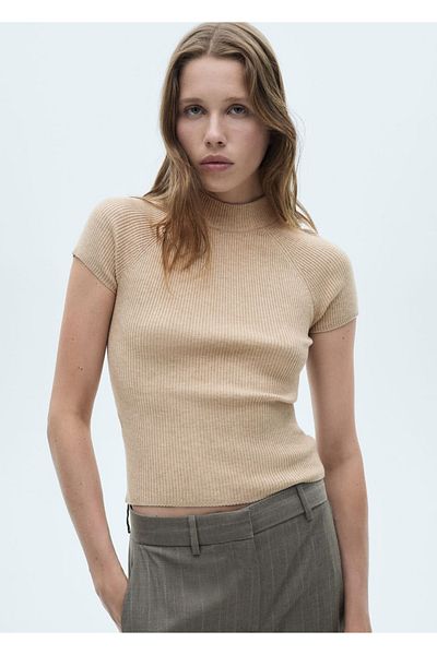 MANGO Woman T-shirt with Perkins collar and twill