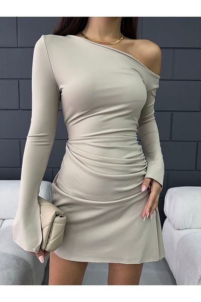 Fav Style Μπεζ Γυναικείο Μίνι Φόρεμα - Ασύμμετρη λαιμόκοψη, μακρυμάνικο και βαθύ σκίσιμο