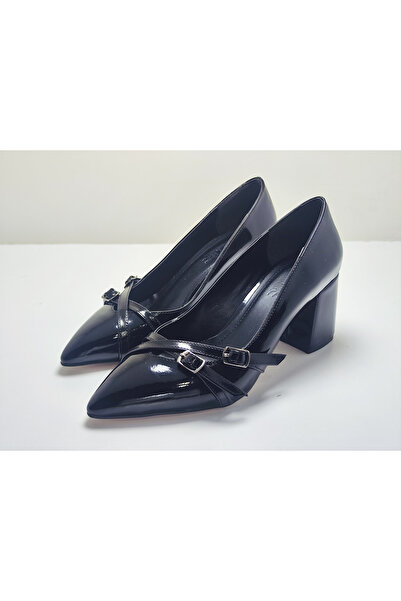 Hanedan Patent Leather Sitletto Thick Heeled Buckle Women's Shoes Black and Burgundy