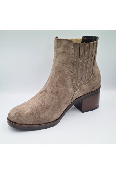 Mammamia D24KB-1000 Vizon Renk Süet Hakiki Deri Kalın Topuk (6cm) Yan Lastikli Kadın Klasik Bot