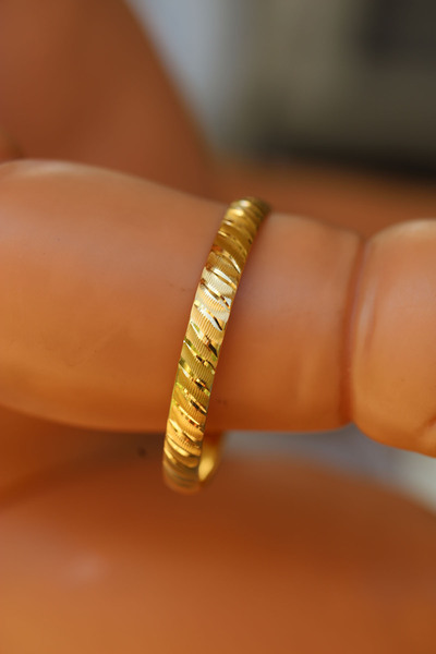 Yenigün Kuyumculuk 14 Ayar Altın Yatay Çizgili (0-1 Yaş) Çocuk Bilezik