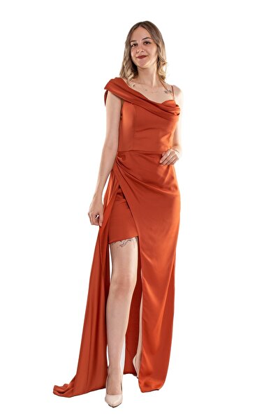 DORİDORCA 4030 Şalyaka Tek Omuz Yanı Kuyruklu İpek Saten Uzun Abiye