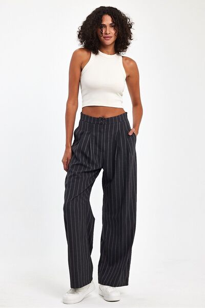 VİOLETTE بنطلون مخطط بقصة بالازو