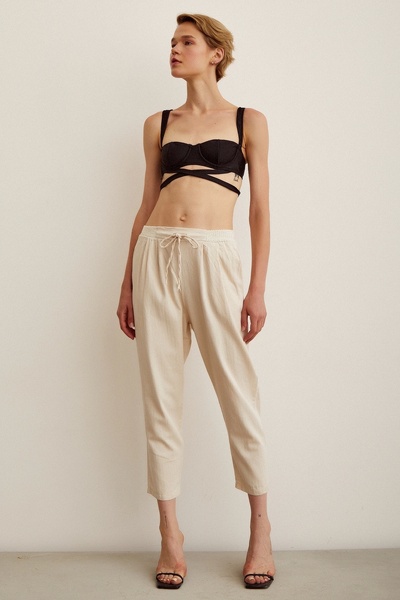 TRENDQUEL Pantaloni cu curea tricotati de culoare bej