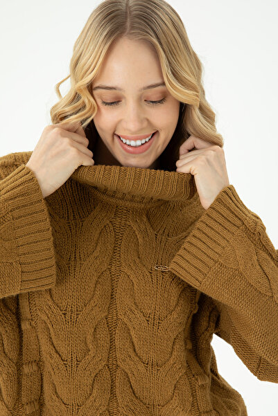 U.S. Polo Assn. Γυναικείο πουλόβερ με ζιβάγκο ανοιχτόχρωμο χακί 50270441-VR183