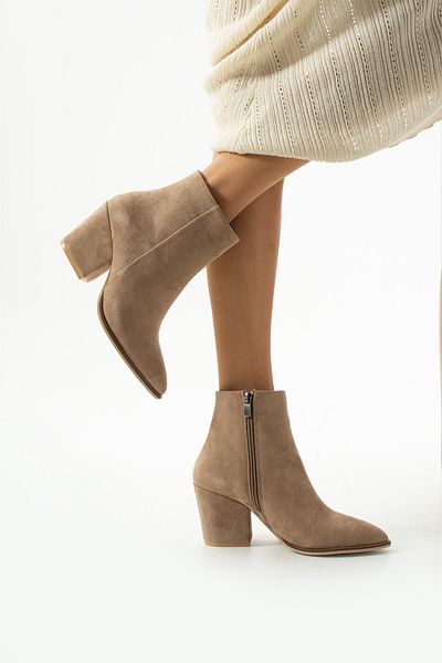 La Limar Γυναικείες μπότες με τακούνι 7 cm βιζόν Suede Pointed Toe