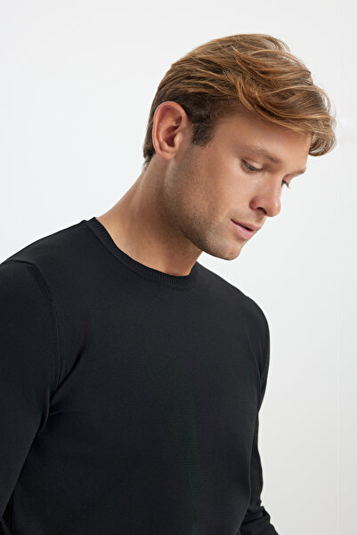 ALTINYILDIZ CLASSICS Erkek Siyah Standart Fit Normal Kesim Bisiklet Yaka Triko Kazak