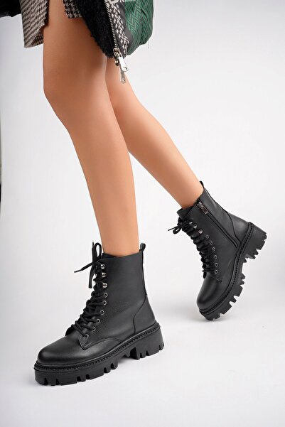 Genel Markalar Serrace Kadın Bağcıklı Kalın Tabanlı Postal Bot