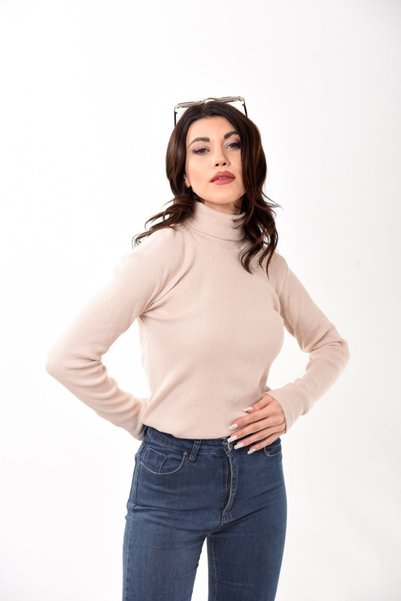 Belifanti Collection Pulover de damă cu gât roscat cu slim fit, bej