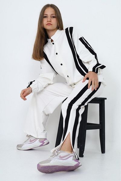 Joui Co Girl's Cotton Snap Closure Striped Long Sleeve Tracksuit Set