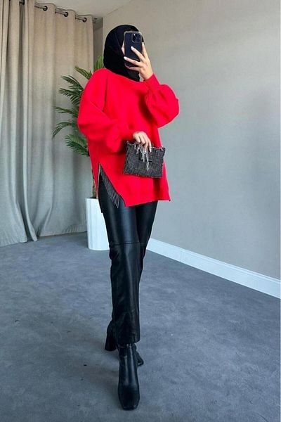 LocaMz Semi-Chain Knitwear Sweater