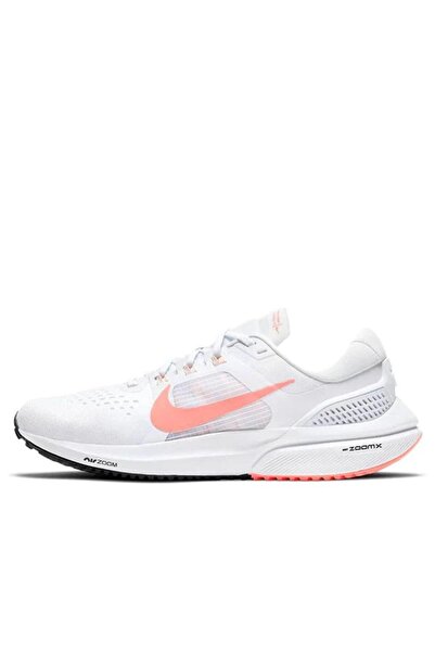 Nike Γυναικεία λευκά παπούτσια για τρέξιμο Air Zoom Vomero 15 (Λεπτή εφαρμογή...