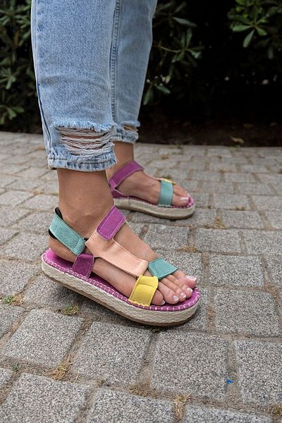 sovrana Multi Lilac Suede Sandals