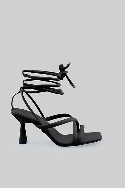 sovrana Long Rope Detailed Heeled Shoes Black